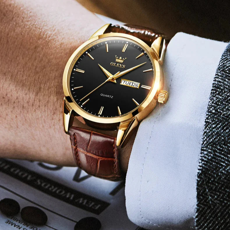 Relógio Masculino com Pulseira de Couro Yvar