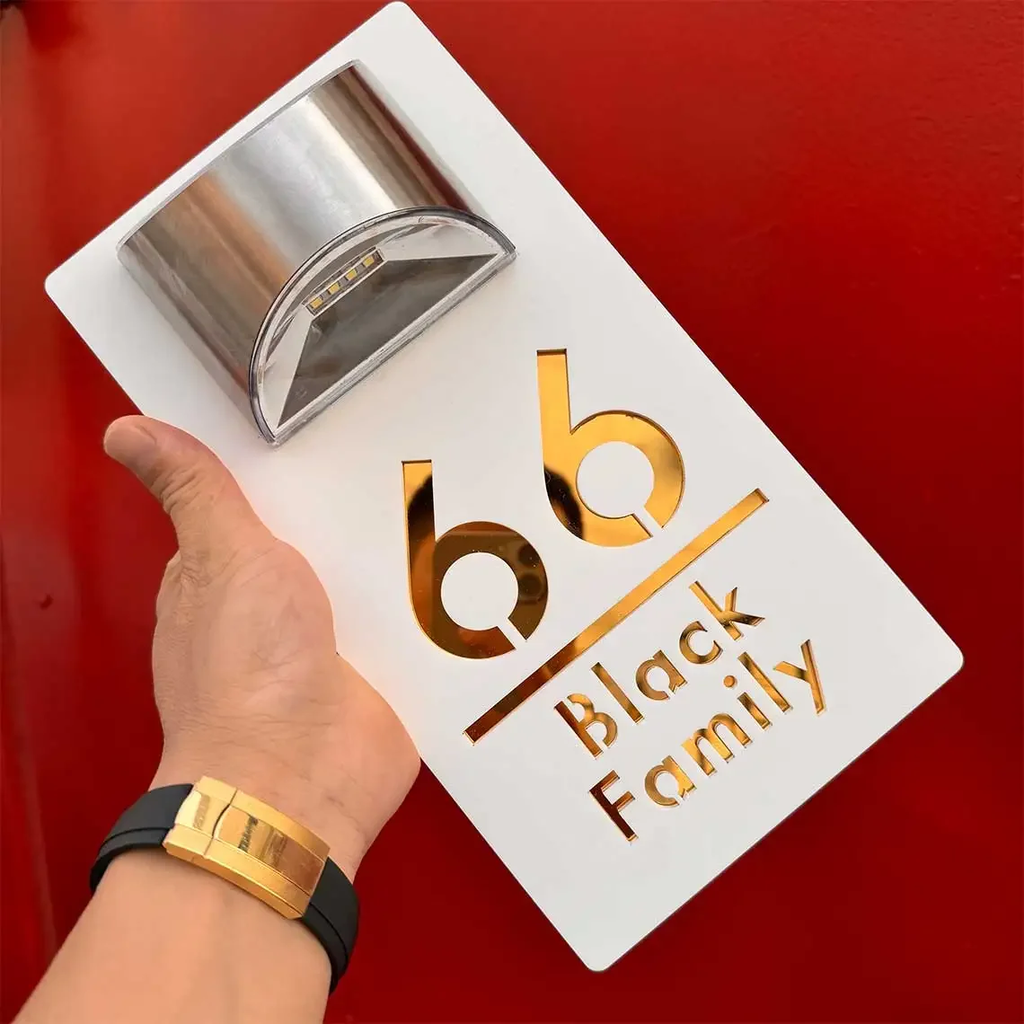 Placa Residencial e comercial personalizada com energia Solar!