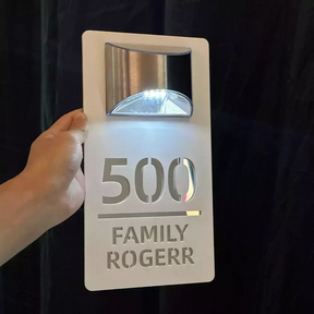 Placa Residencial e comercial personalizada com energia Solar!